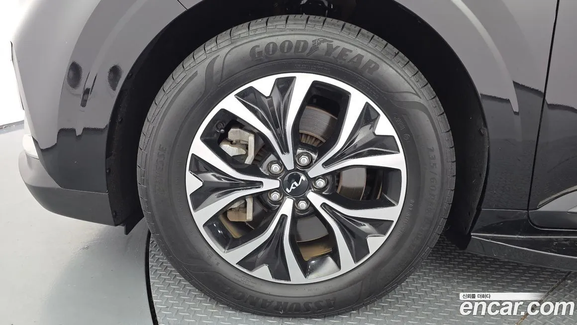 Kia Carnival 2023 из KR, фото 9