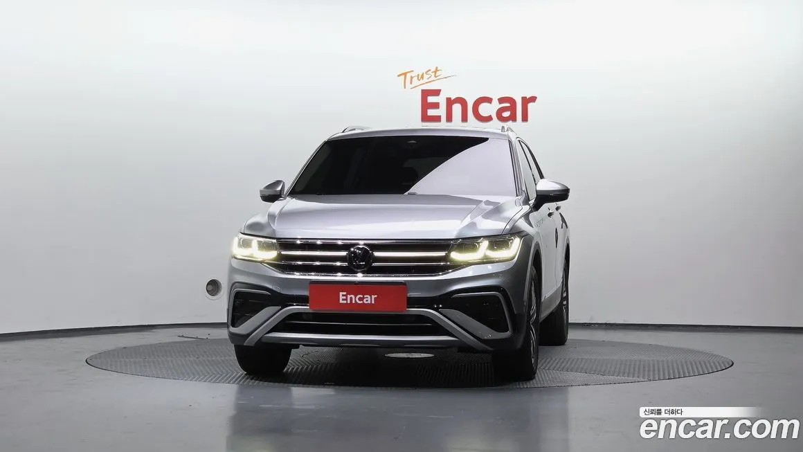 Volkswagen Tiguan 2023 из KR, фото 3