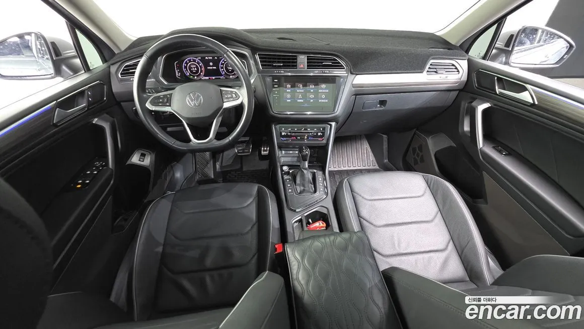 Volkswagen Tiguan 2023 из KR, фото 10