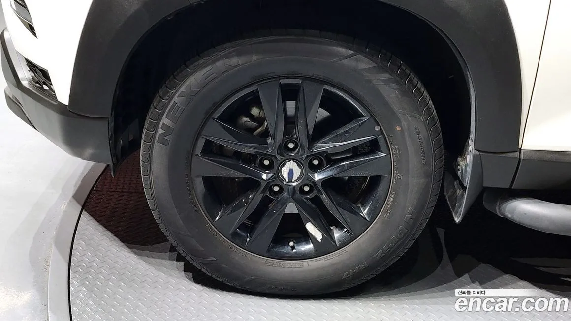 KG Mobility (Ssangyong) Rexton — фото 4