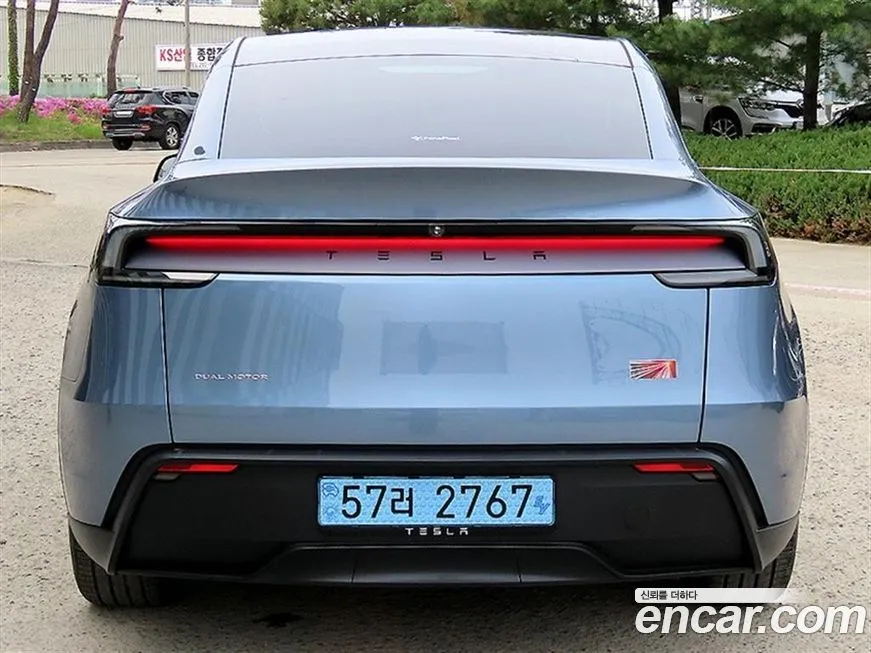 Tesla Model Y — фото 4