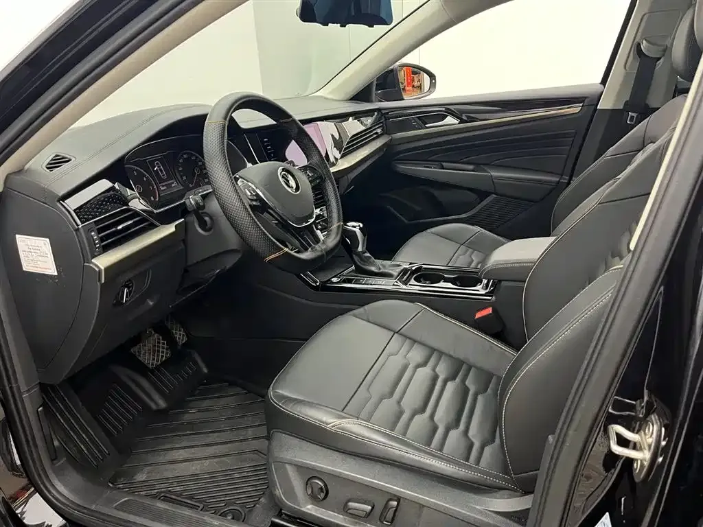 Volkswagen Passat — фото 6