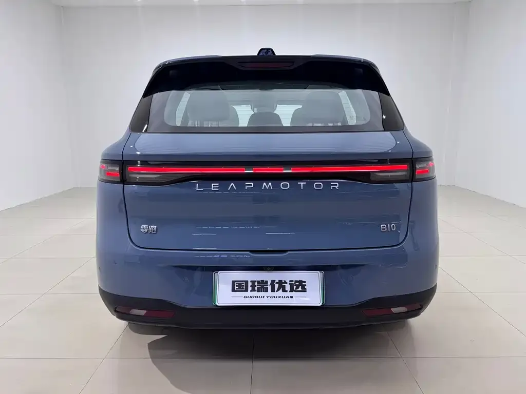 Leapmotor B10 — фото 2