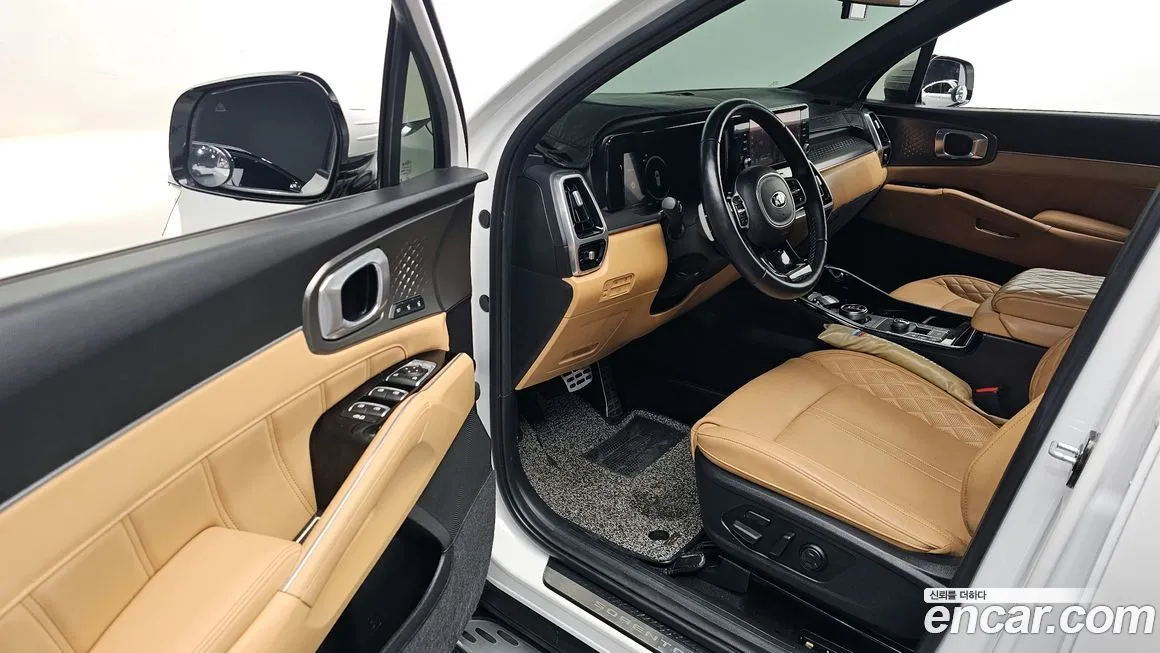 Kia Sorento — фото 9