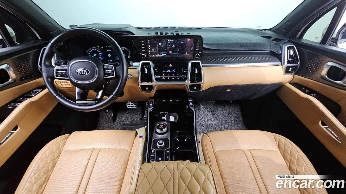 Kia Sorento — фото 6