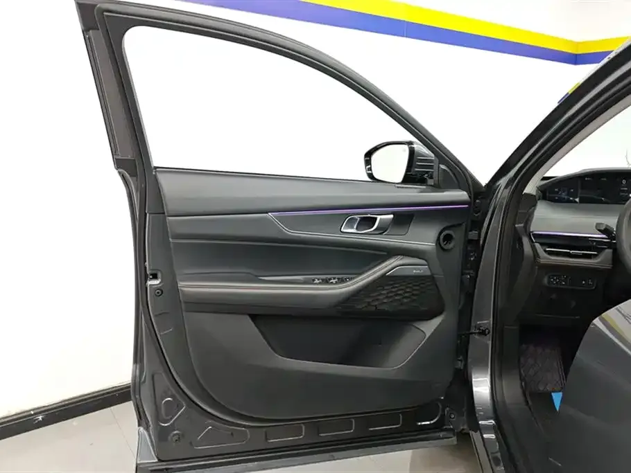 Changan UNI-K 2023 из CN, фото 2