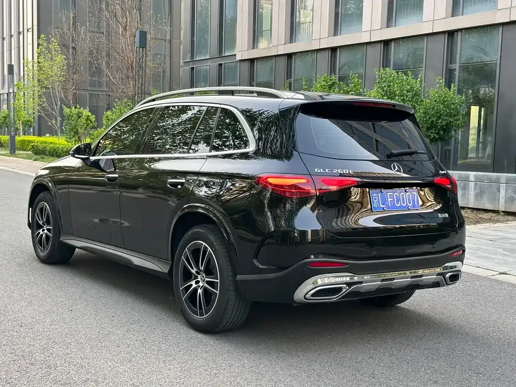 Mercedes-Benz GLC — фото 9