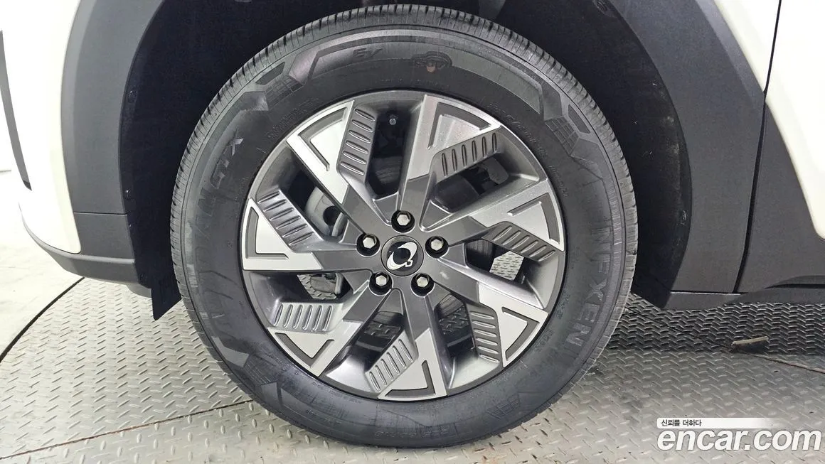 KG Mobility (Ssangyong) Torres 2024 из KR, фото 8