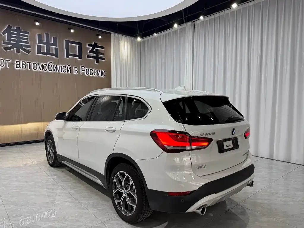BMW X1 — фото 4