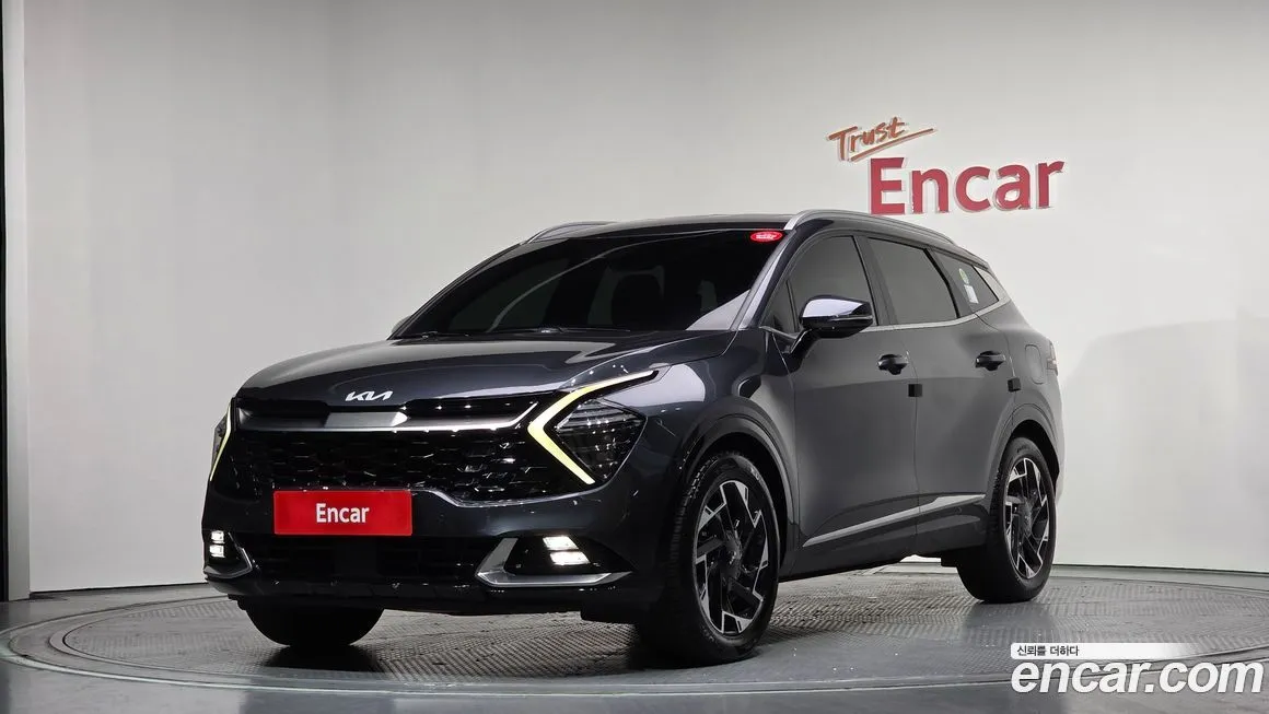 Kia Sportage — фото 1