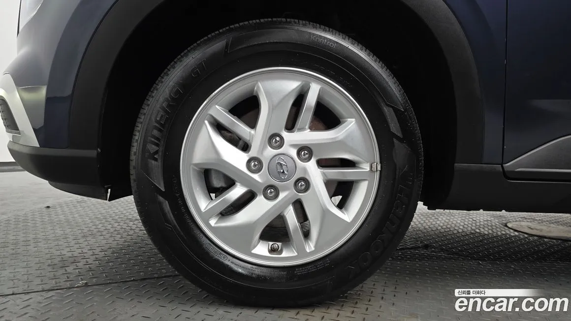 Hyundai Venue 2022 из KR, фото 7
