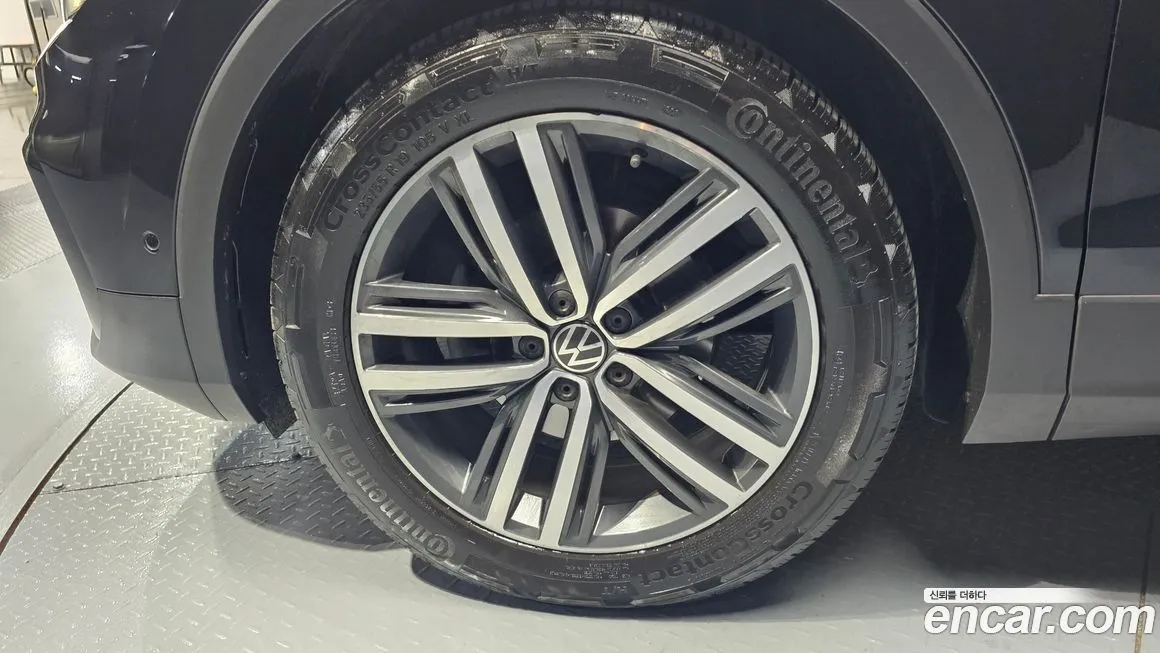 Volkswagen Tiguan 2021 из KR, фото 4