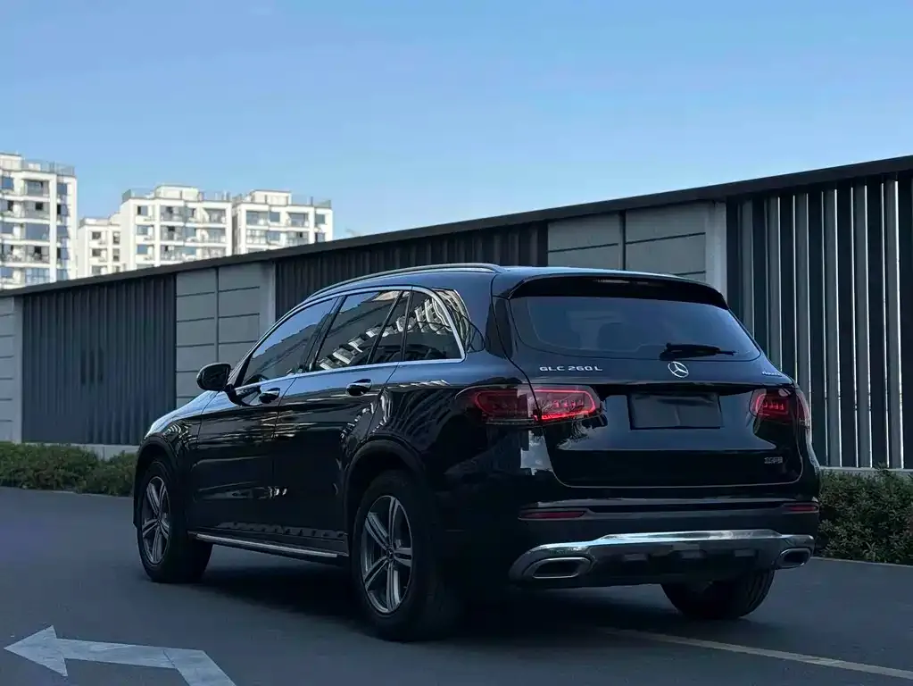 Mercedes-Benz GLC — фото 2