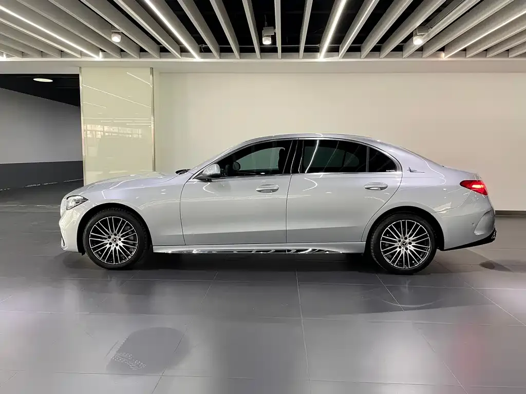 Mercedes-Benz C-Class — фото 10