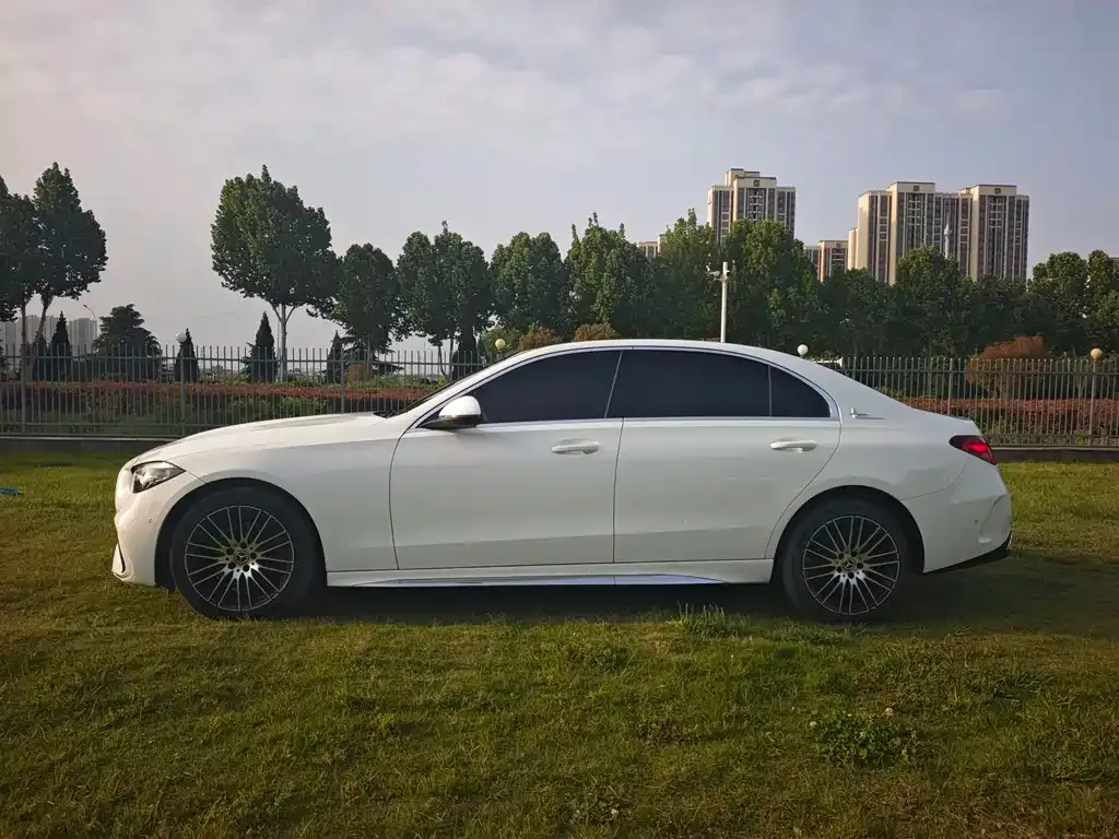 Mercedes-Benz C-Class 2023 из CN, фото 9