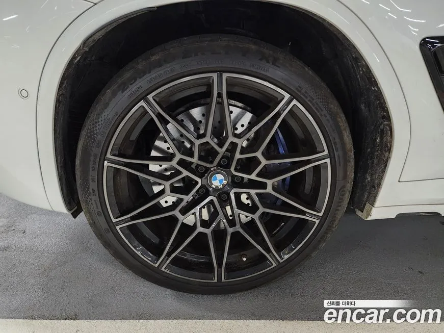 BMW X4M 2024 из KR, фото 10