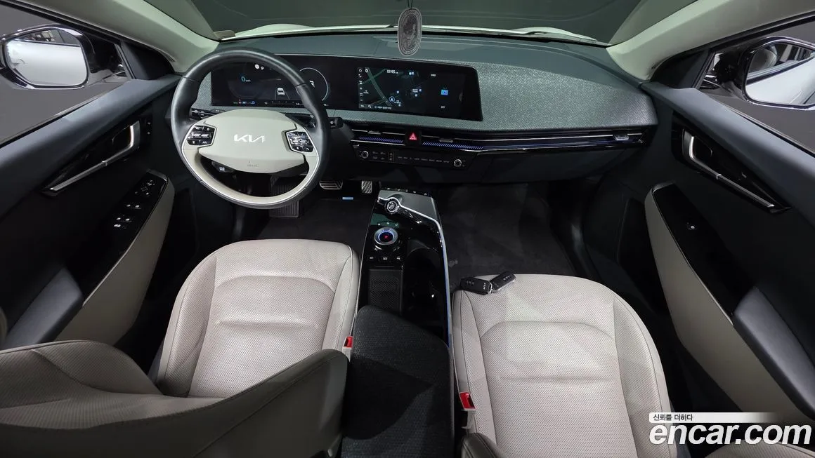 Kia EV6 — фото 9