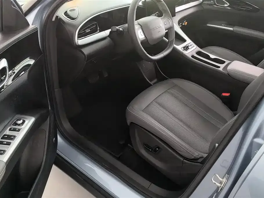 Geely Starburst — фото 10
