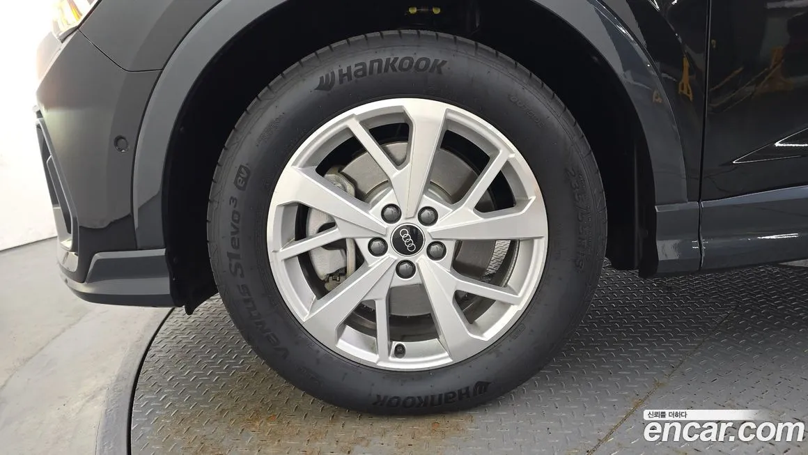 Audi Q3 2025 из KR, фото 6