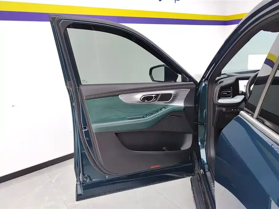 GAC Motor Trumpchi GS8 — фото 4