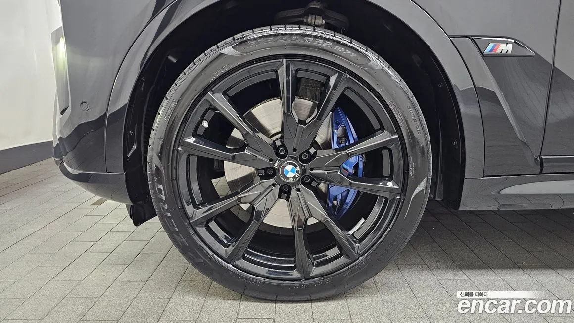 BMW X7 2024 из KR, фото 9