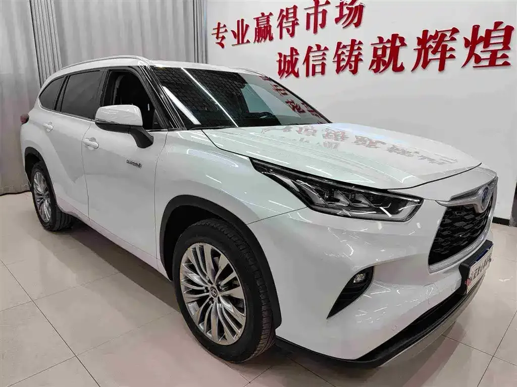 Toyota Highlander 2024 из CN, фото 8