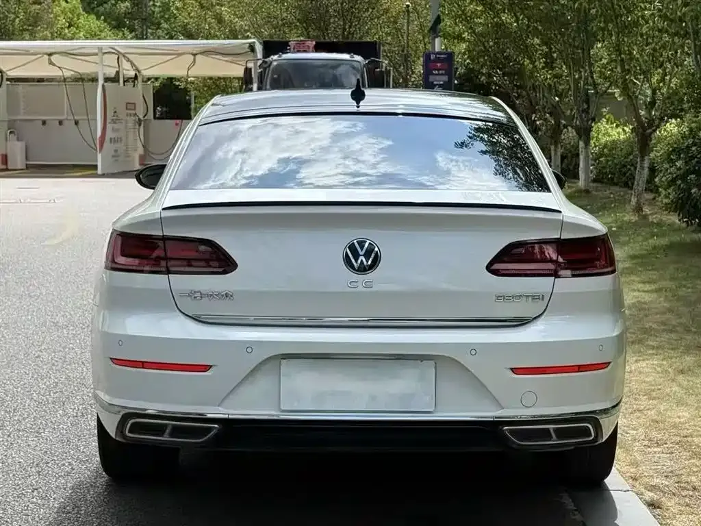Volkswagen CC — фото 6