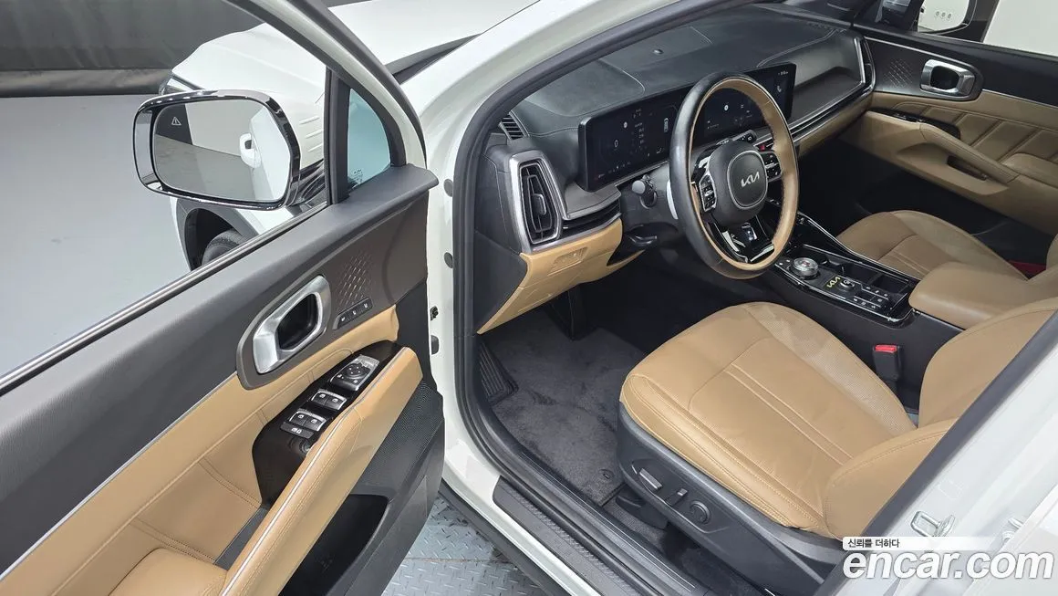 Kia Sorento — фото 10