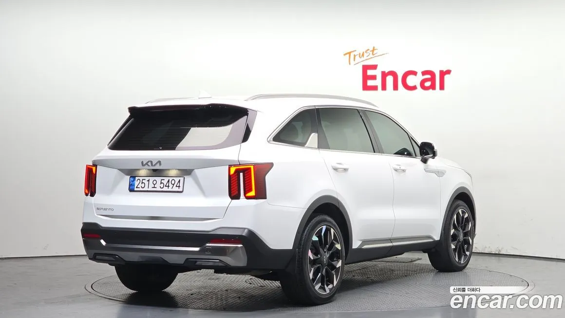 Kia Sorento — фото 2