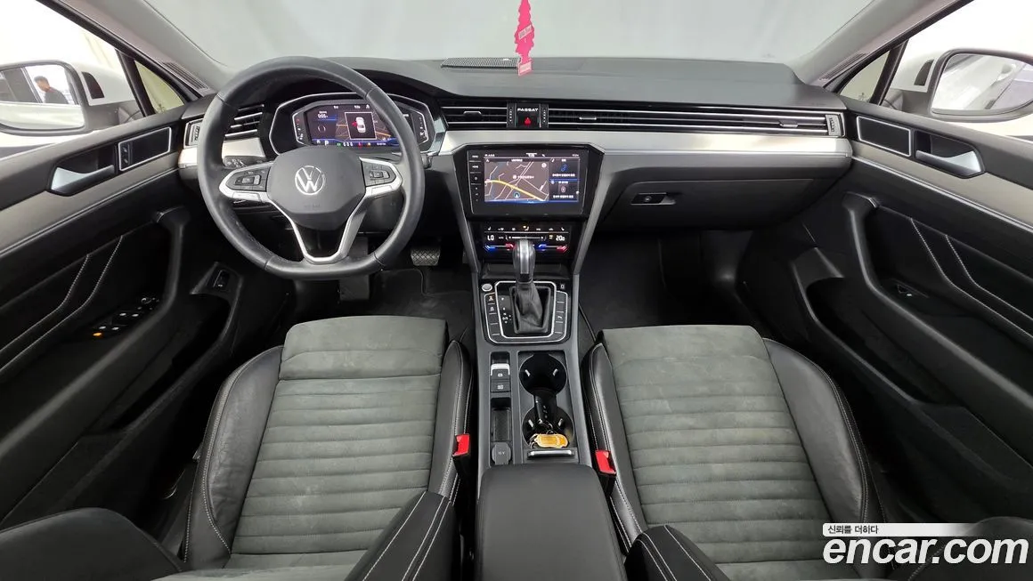Volkswagen Passat 2022 из KR, фото 3