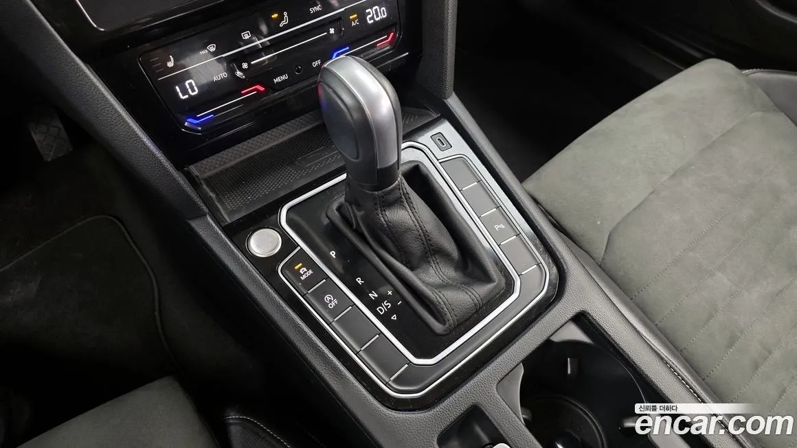 Volkswagen Passat 2022 из KR, фото 7