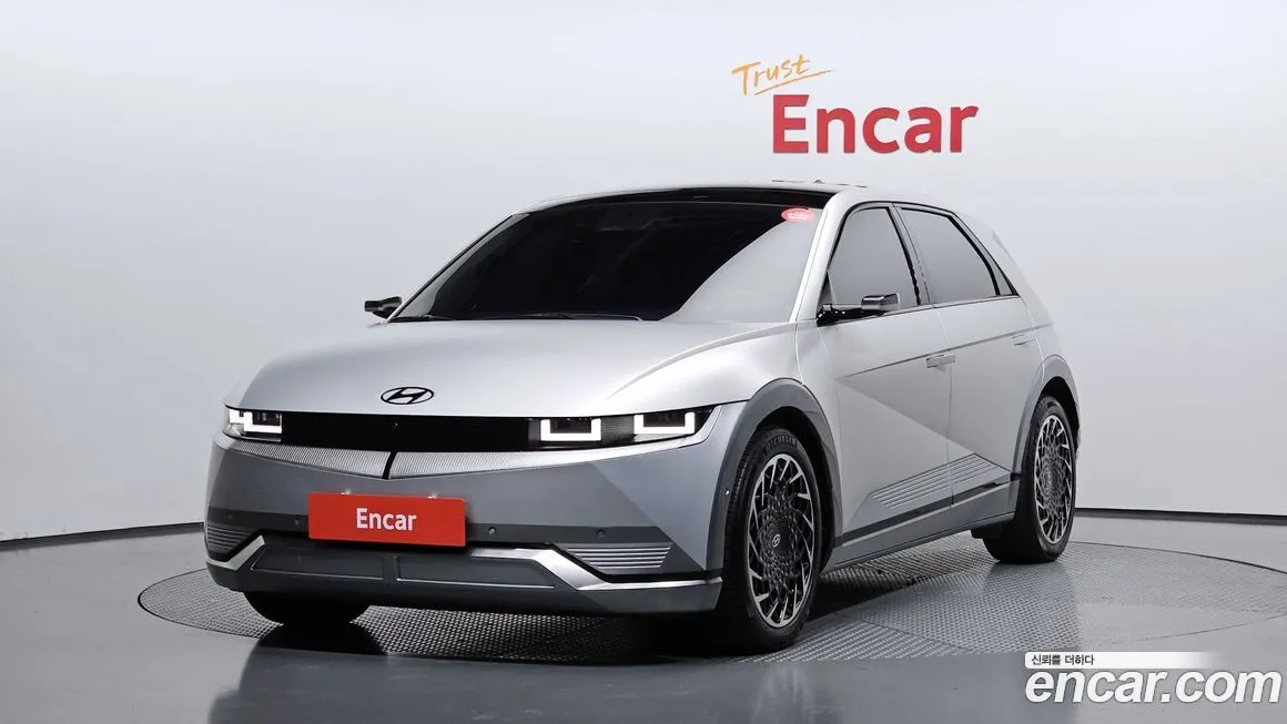 Hyundai Ioniq5 — фото 1