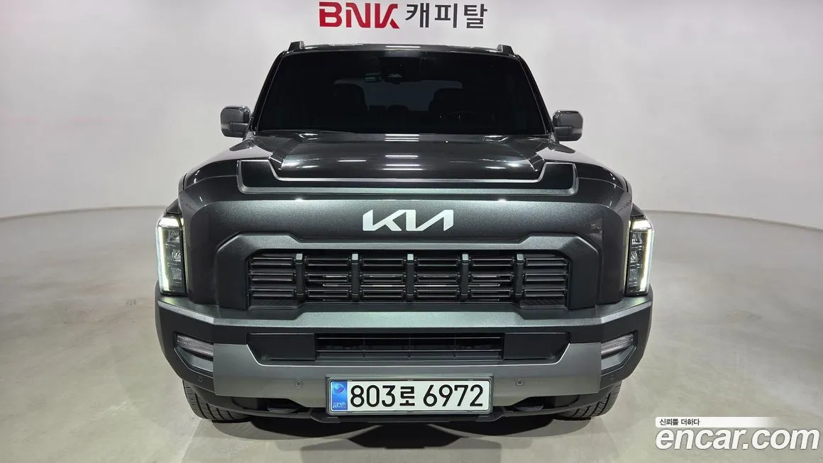 Kia Tasman