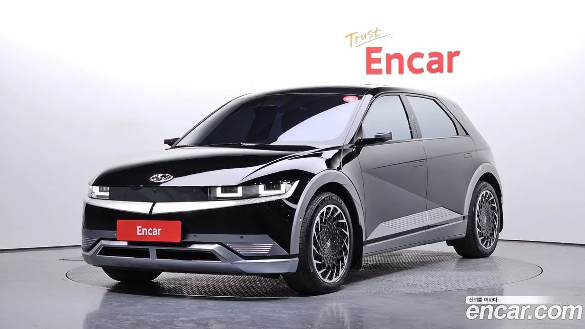 Hyundai Ioniq5 — фото 1