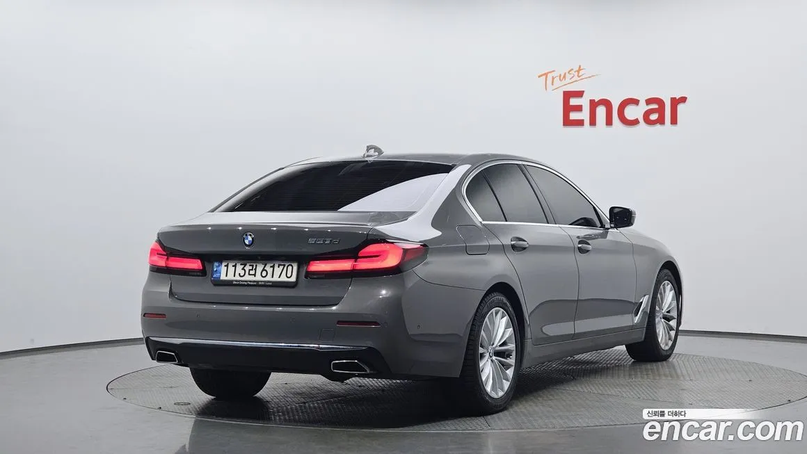 BMW 5-Series 2021 из KR, фото 2