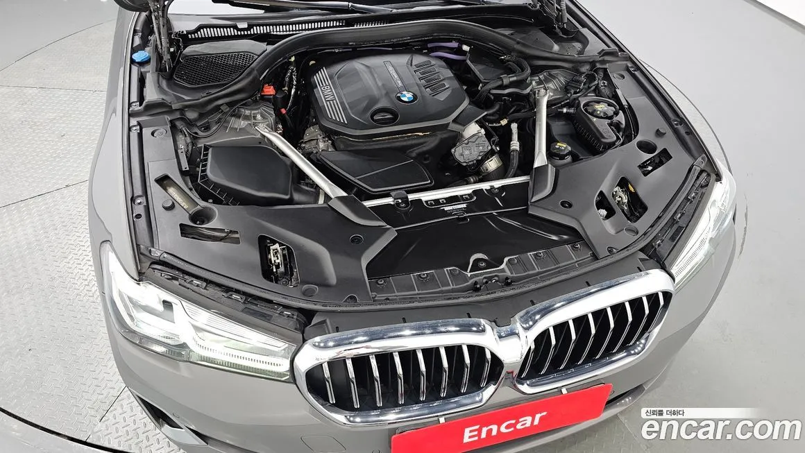 BMW 5-Series 2021 из KR, фото 8