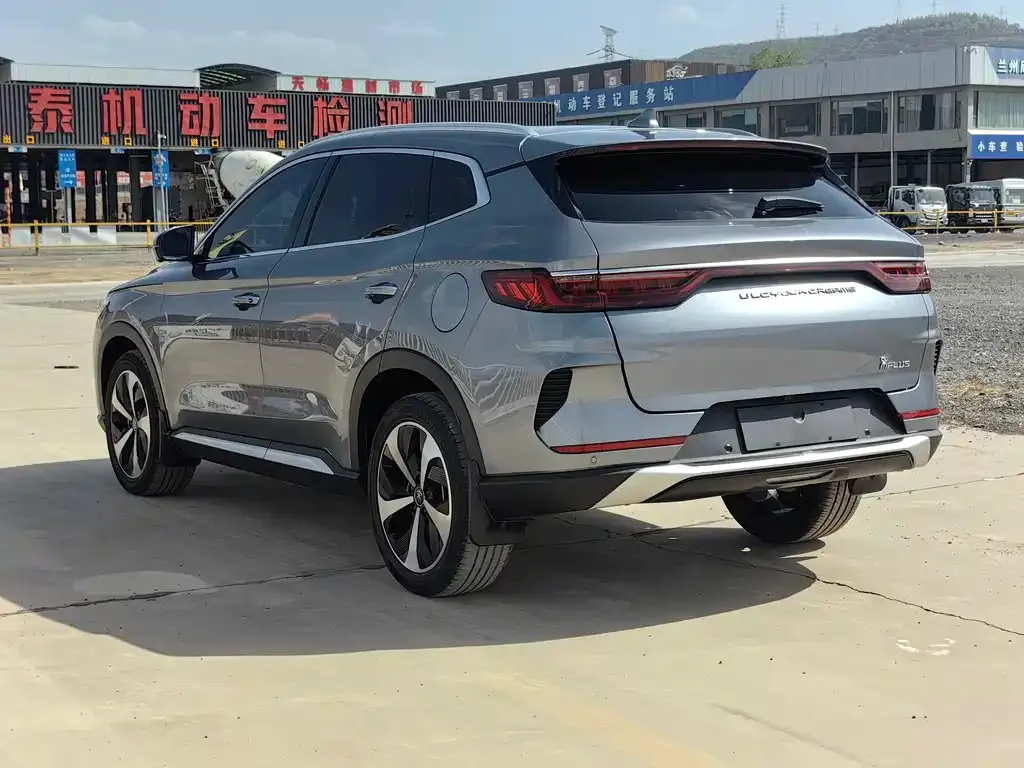 BYD PLUS New Energy — фото 6