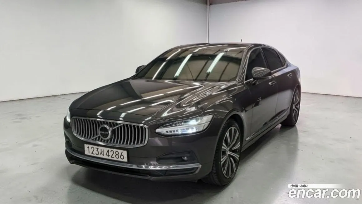 Volvo S90 — фото 8