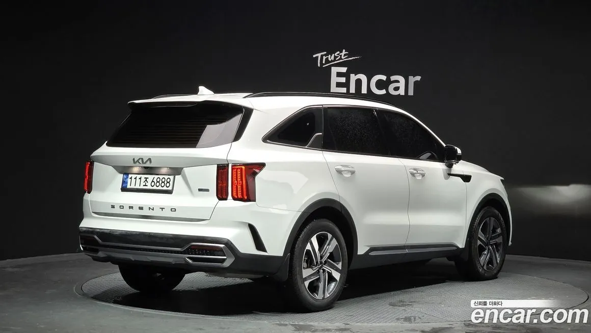 Kia Sorento — фото 10