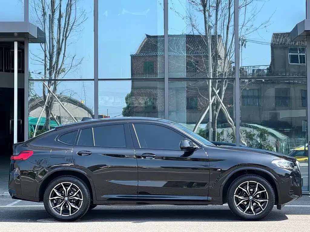 BMW X4 — фото 2