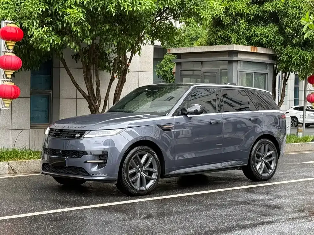 Land Rover Sport — фото 1