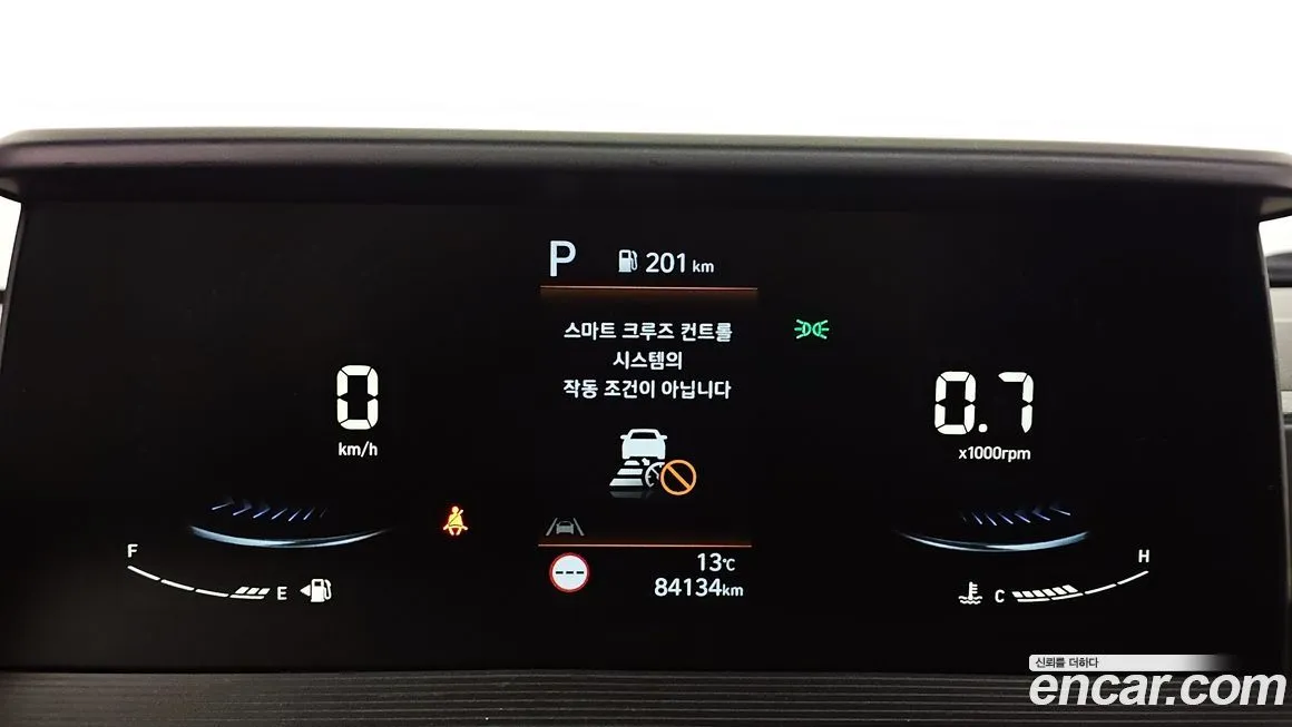 Hyundai Staria — фото 2
