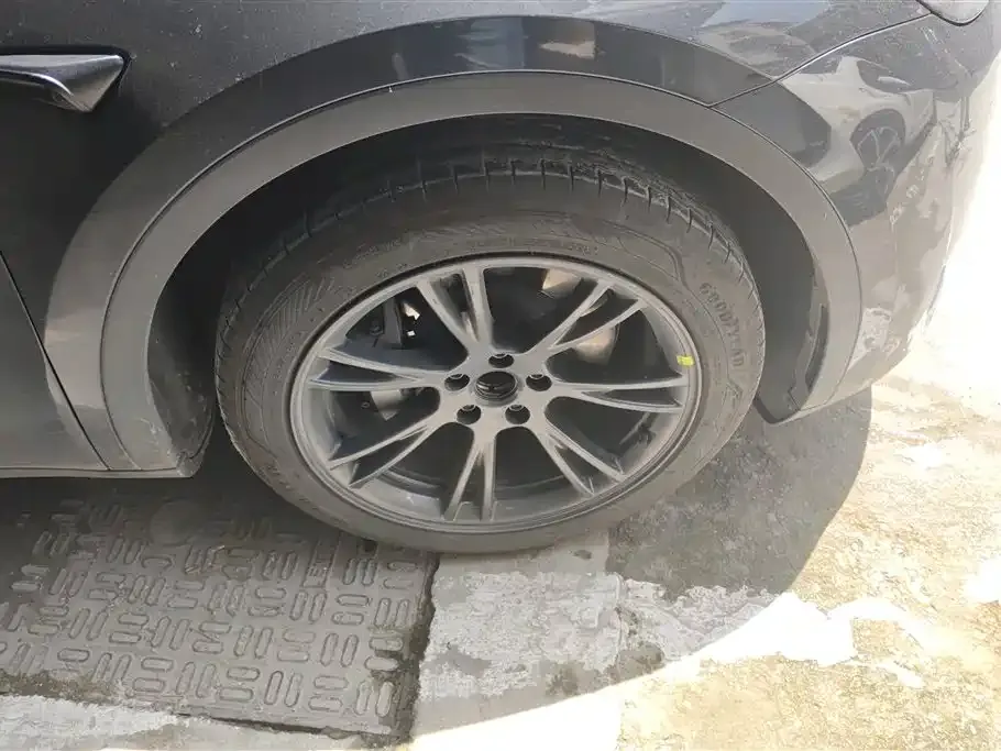Tesla Model Y 2024 из CN, фото 7