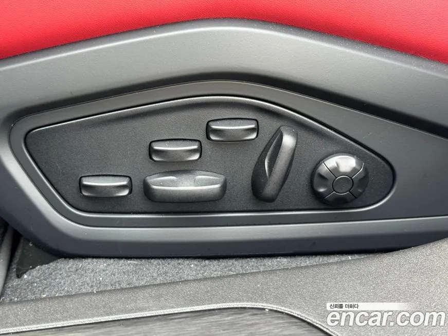 Porsche Taycan 2024 из KR, фото 3