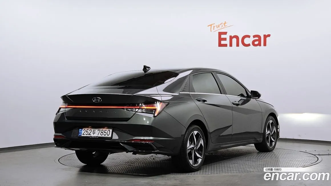 Hyundai AVANTE — фото 6