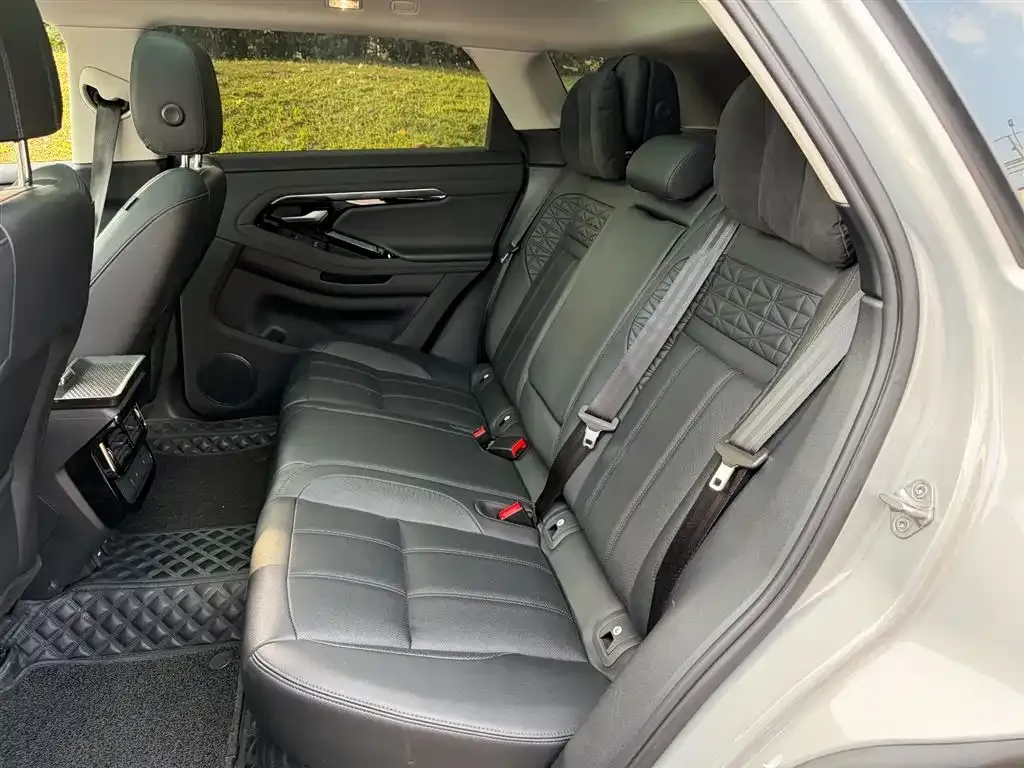 Land Rover Evoque — фото 4