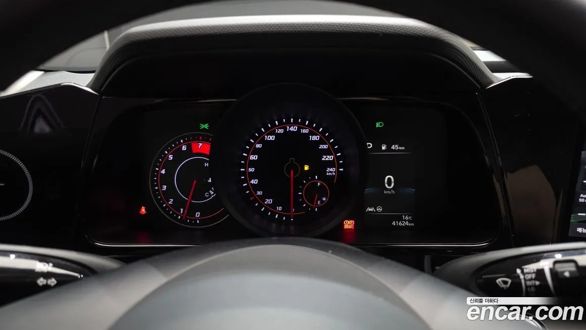 Hyundai AVANTE 2023 из KR, фото 3