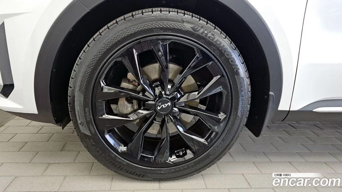 Kia Sorento — фото 6