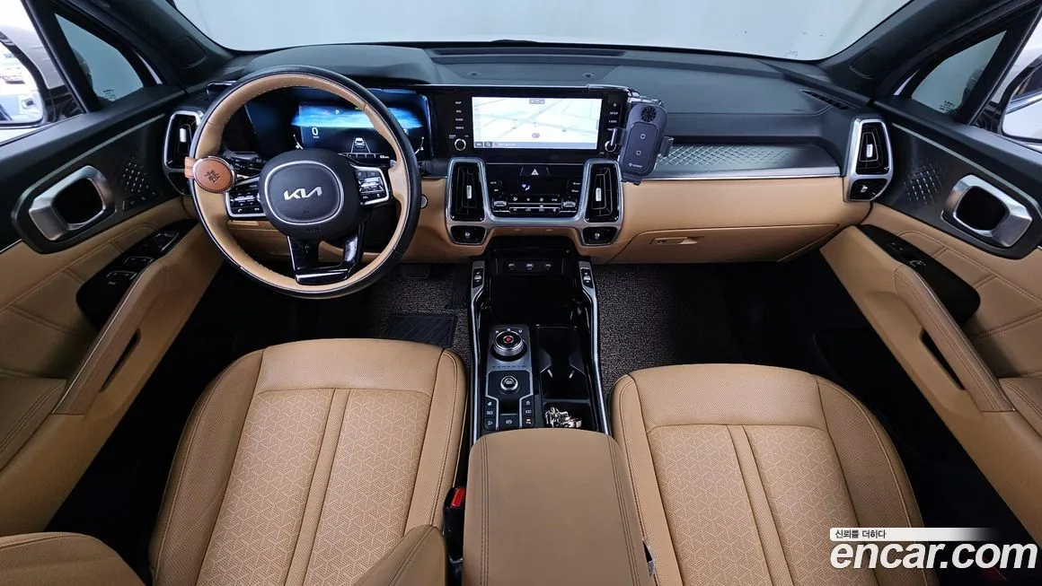 Kia Sorento — фото 9