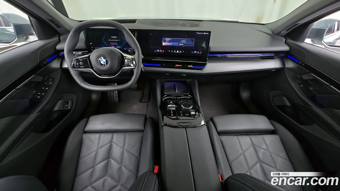 BMW 5-Series 2024 из KR, фото 9